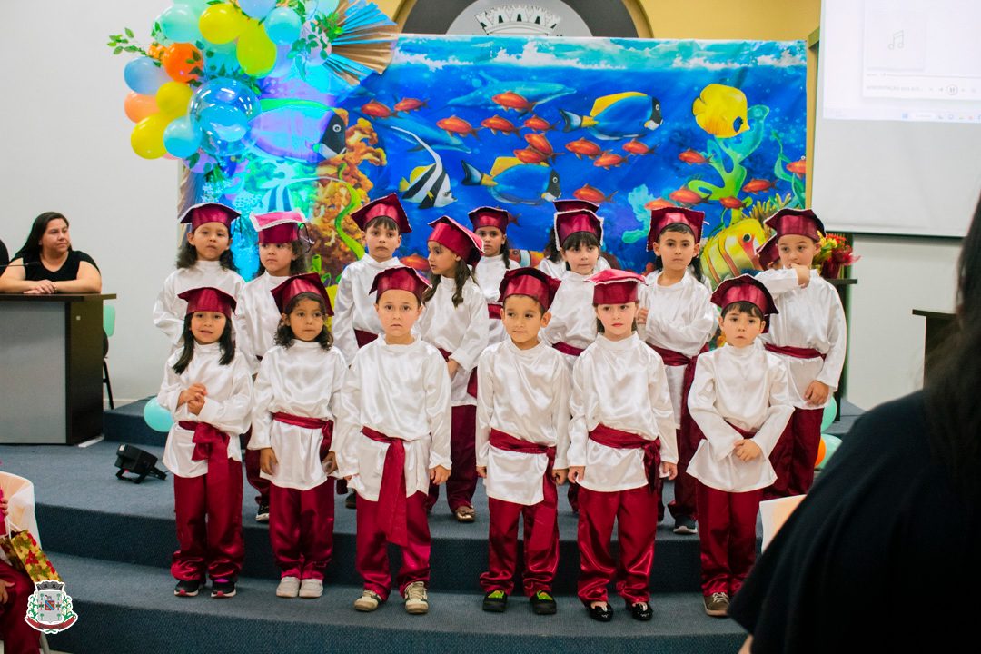 Foto - Formaturas CMEIs e Escolas Municipais