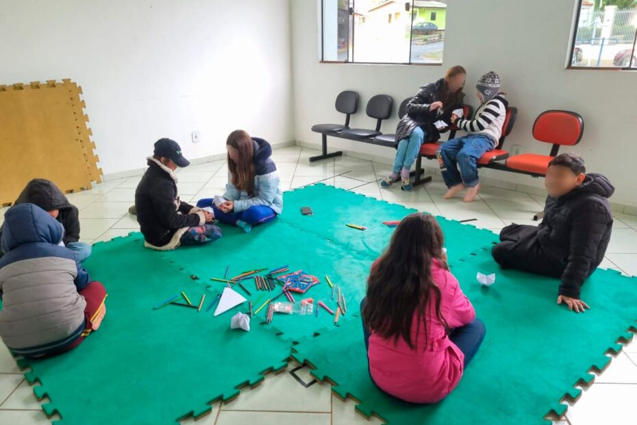 Secretaria de Saúde de General Carneiro promove programa de saúde mental para público infantojuvenil.