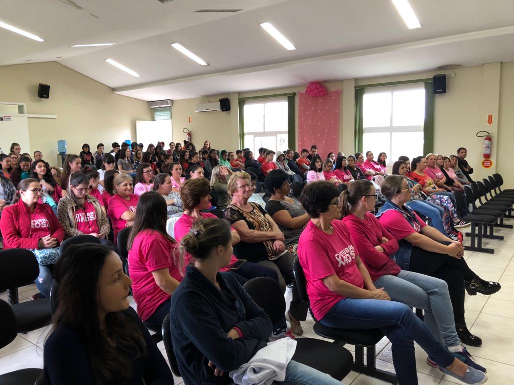 Secretaria de Saúde realiza palestra alusiva ao Outubro Rosa em General Carneiro